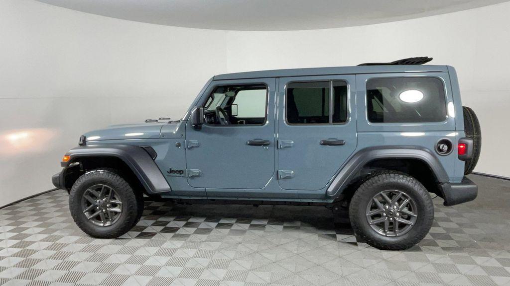 new 2025 Jeep Wrangler car, priced at $40,950