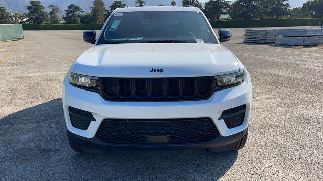 new 2024 Jeep Grand Cherokee car, priced at $46,580