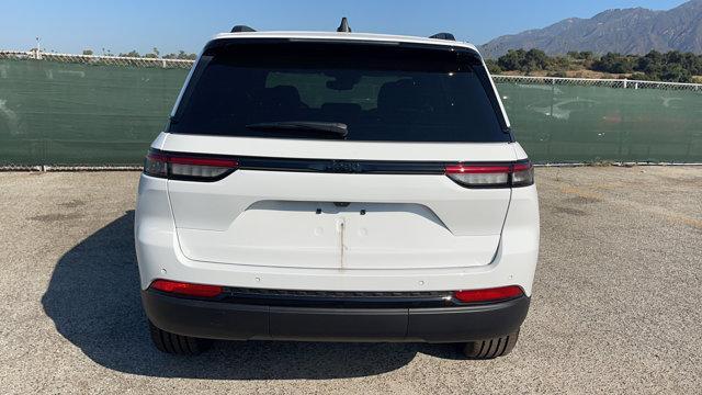 new 2024 Jeep Grand Cherokee car, priced at $46,580