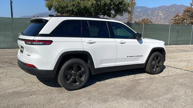 new 2024 Jeep Grand Cherokee car, priced at $57,710