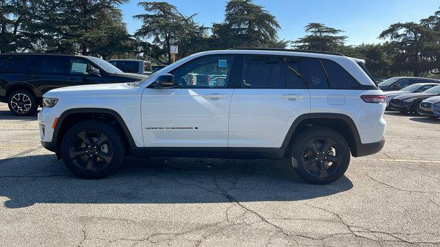 new 2024 Jeep Grand Cherokee car, priced at $57,710