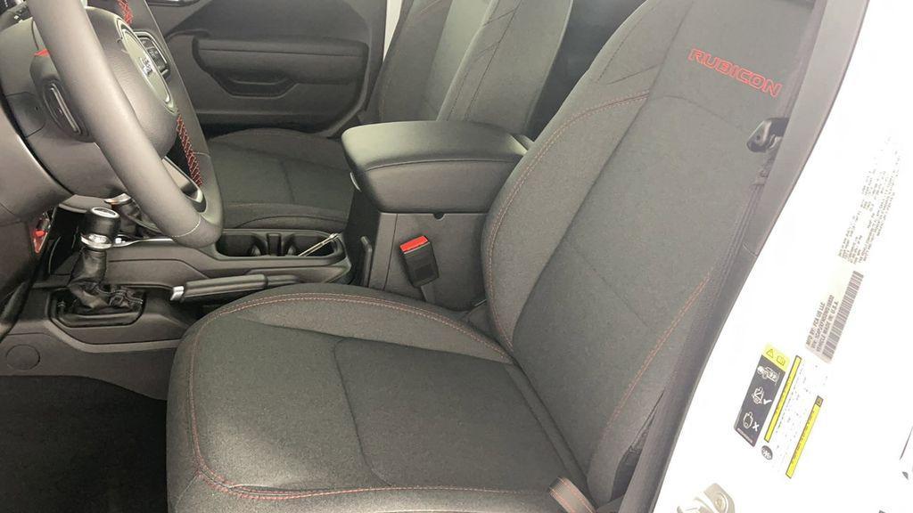 new 2025 Jeep Wrangler car, priced at $48,850
