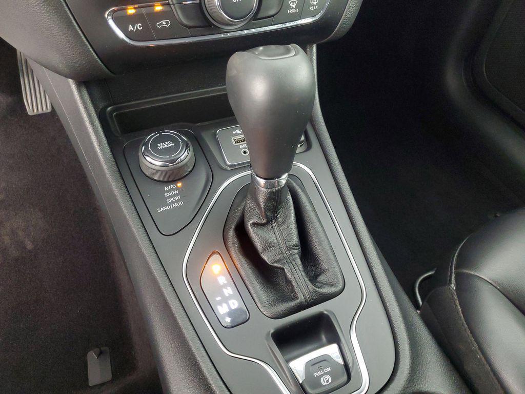 used 2019 Jeep Cherokee car, priced at $14,100