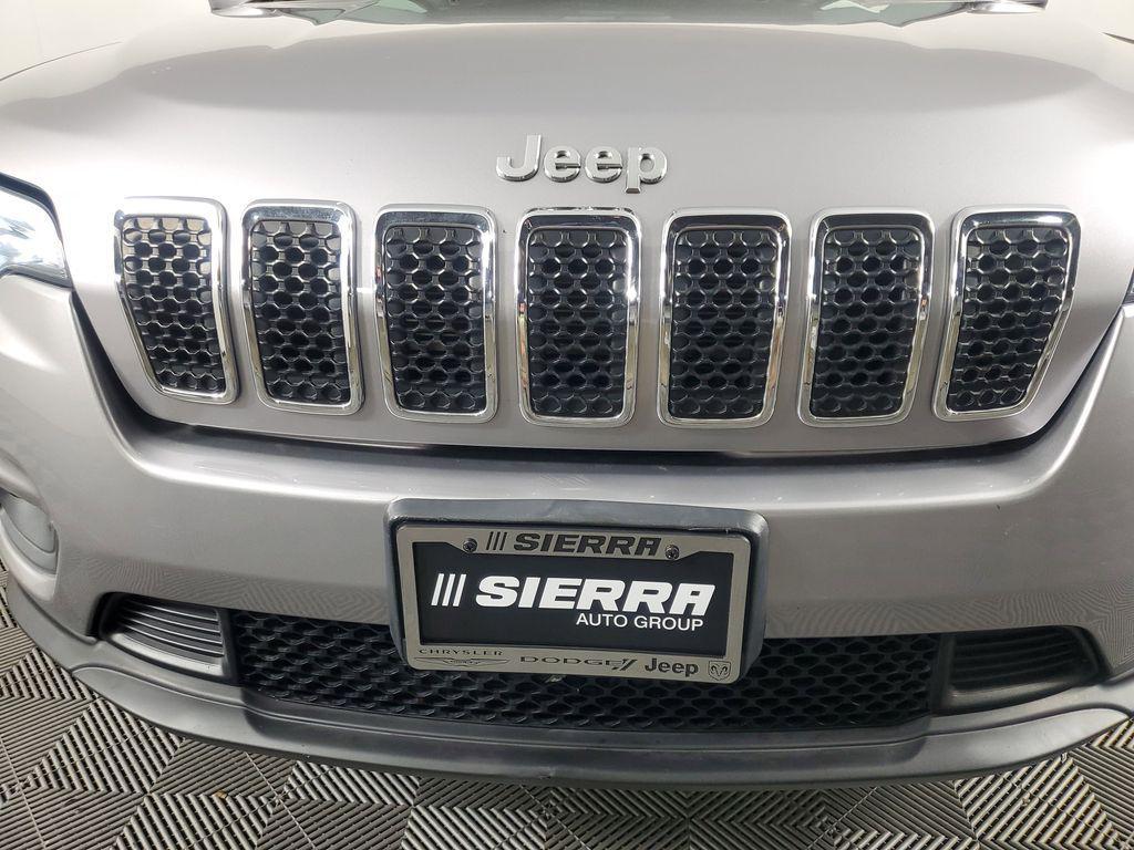 used 2019 Jeep Cherokee car, priced at $14,100