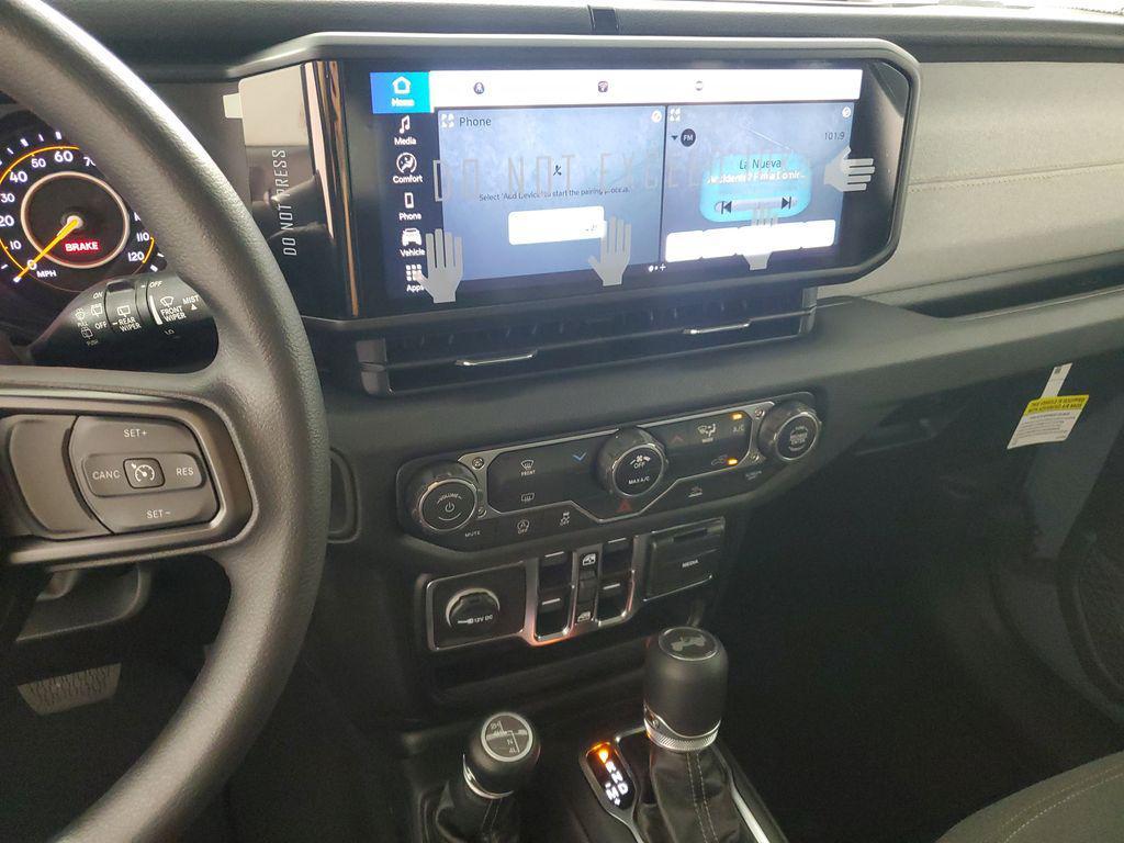 new 2025 Jeep Wrangler car, priced at $37,350