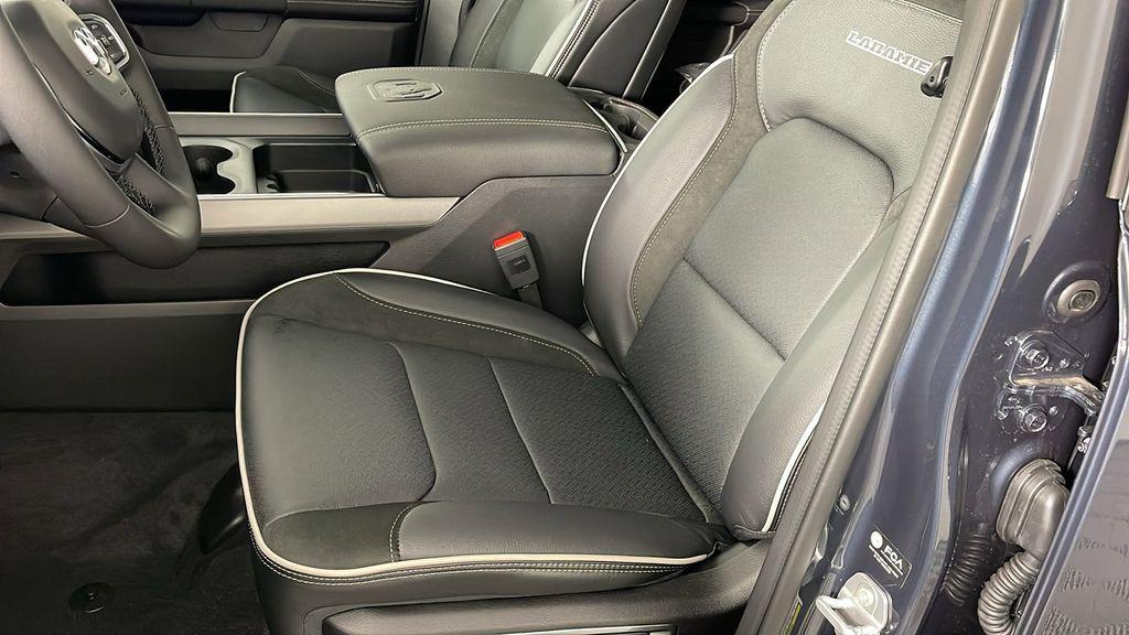 new 2025 Ram 1500 car, priced at $60,451