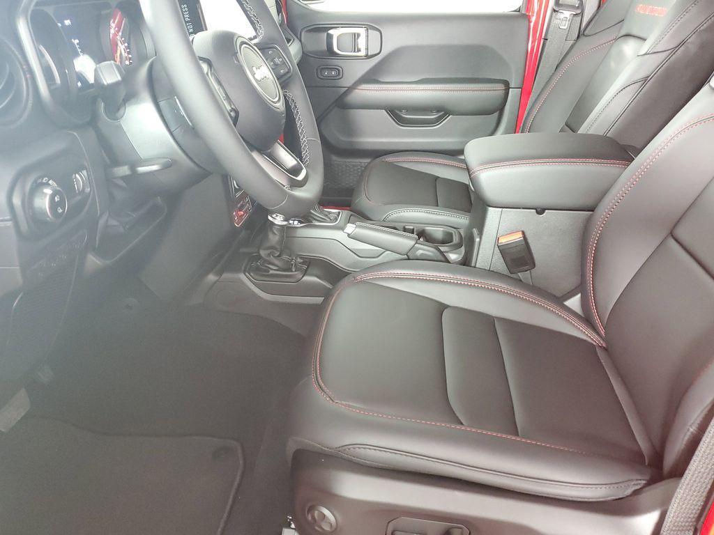 new 2025 Jeep Gladiator car, priced at $59,240