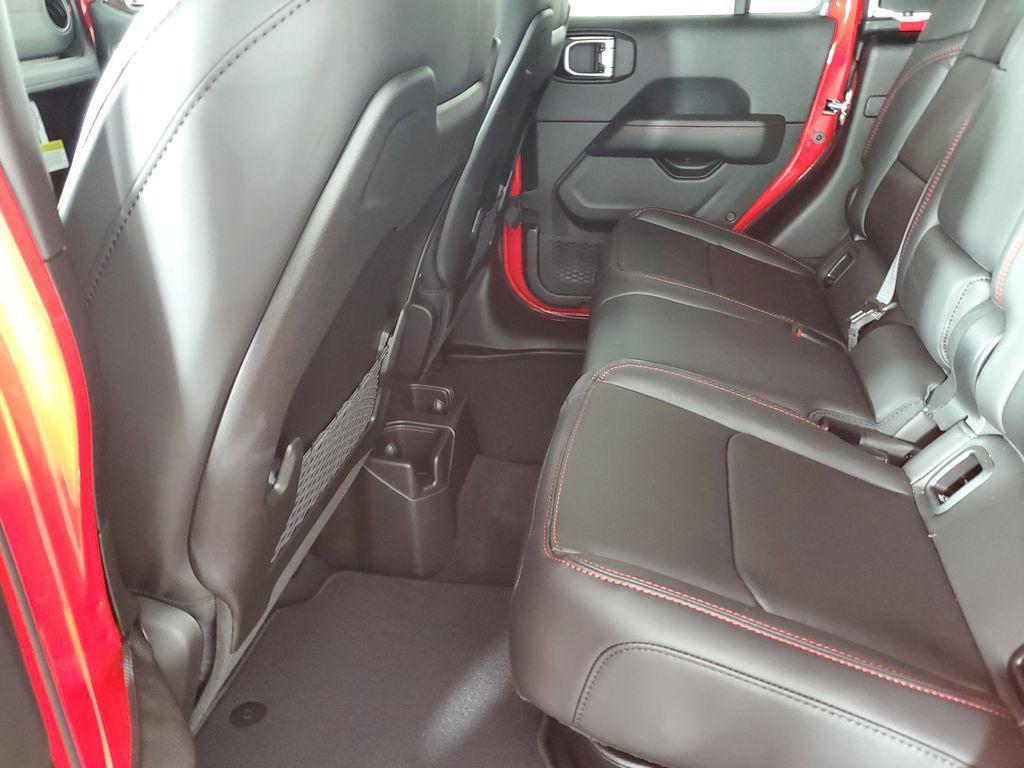 new 2025 Jeep Gladiator car, priced at $59,240