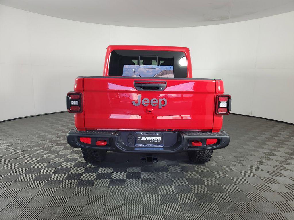 new 2025 Jeep Gladiator car, priced at $59,240