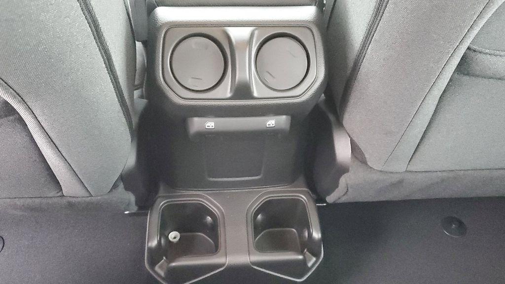 new 2026 Jeep Gladiator car, priced at $45,095