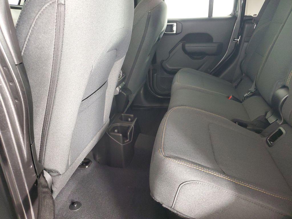 new 2026 Jeep Gladiator car, priced at $45,095