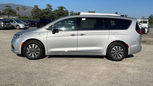 new 2023 Chrysler Pacifica Hybrid car, priced at $61,375