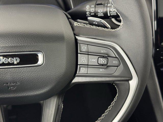 used 2025 Jeep Grand Cherokee car, priced at $33,901
