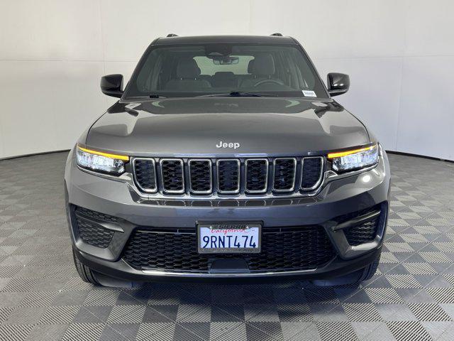 used 2025 Jeep Grand Cherokee car, priced at $33,901
