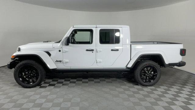 new 2025 Jeep Gladiator car, priced at $42,790