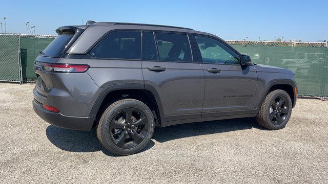 new 2024 Jeep Grand Cherokee car, priced at $47,175