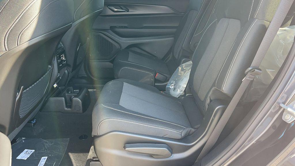 new 2024 Jeep Grand Cherokee L car, priced at $34,995
