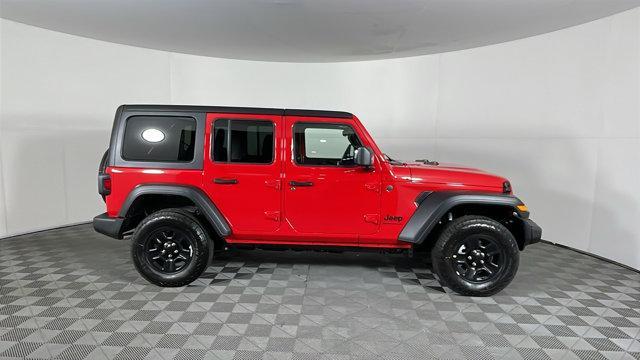 new 2025 Jeep Wrangler car, priced at $44,175