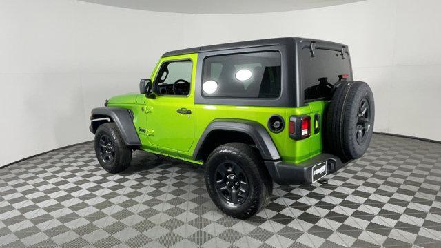 new 2025 Jeep Wrangler car, priced at $39,475