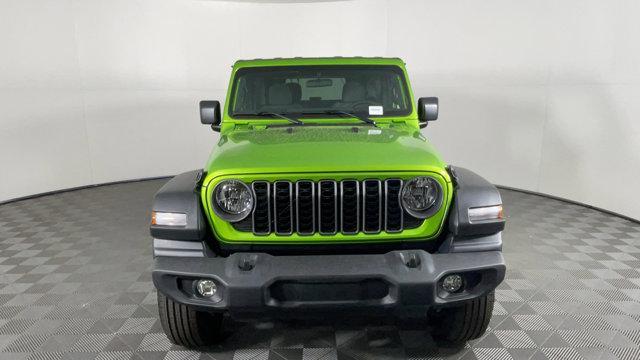 new 2025 Jeep Wrangler car, priced at $39,475