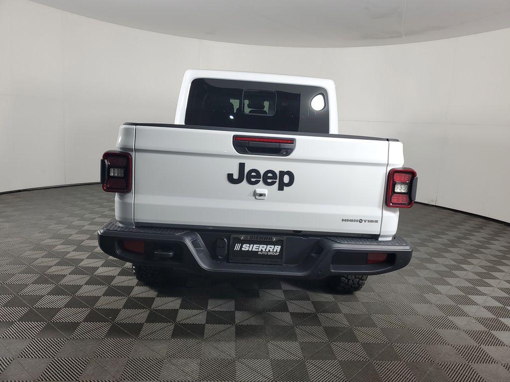 new 2025 Jeep Gladiator car, priced at $45,950