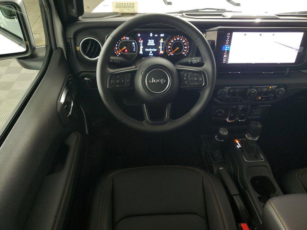 new 2025 Jeep Gladiator car, priced at $45,950