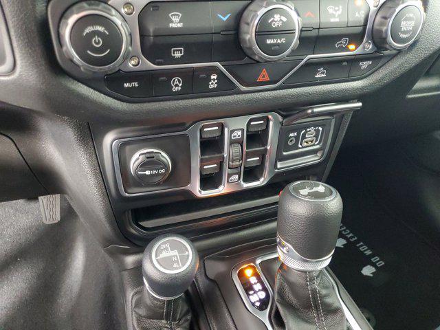 new 2025 Jeep Wrangler car, priced at $43,975