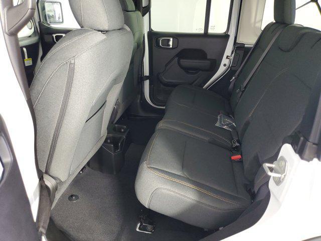 new 2025 Jeep Wrangler car, priced at $43,975