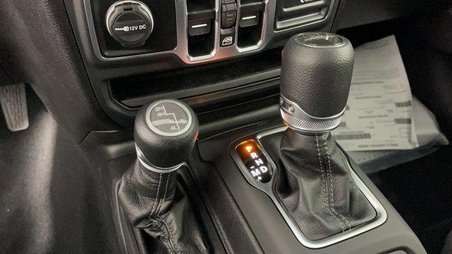 new 2025 Jeep Gladiator car, priced at $43,385