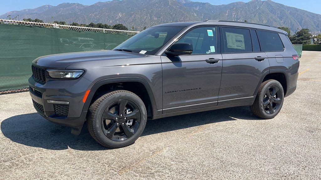 new 2024 Jeep Grand Cherokee L car, priced at $44,750