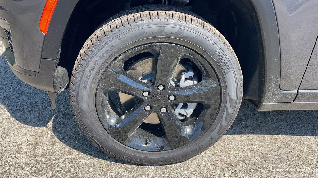 new 2024 Jeep Grand Cherokee L car, priced at $44,750