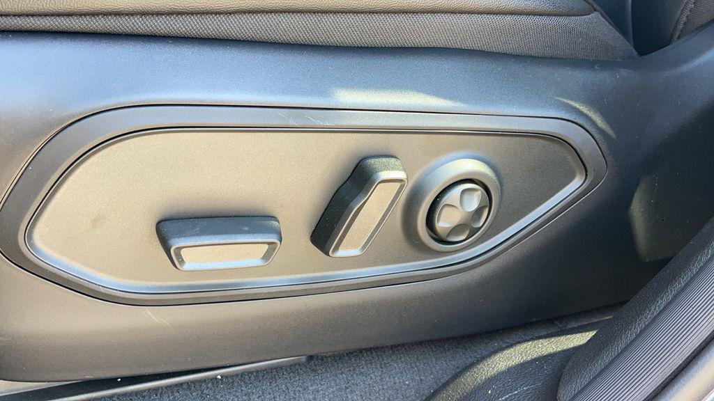 new 2024 Jeep Grand Cherokee L car, priced at $44,750