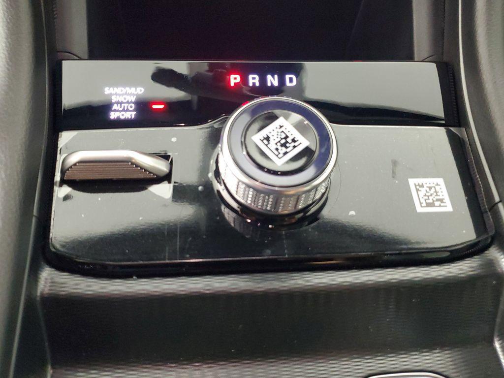 new 2025 Jeep Grand Cherokee car, priced at $49,300