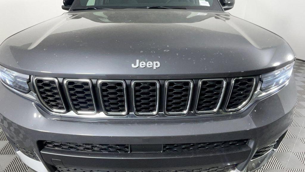 new 2025 Jeep Grand Cherokee L car, priced at $36,950