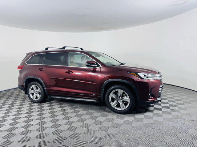 used 2019 Toyota Highlander Hybrid car, priced at $35,837