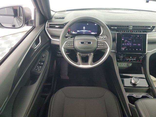 used 2025 Jeep Grand Cherokee car, priced at $33,811