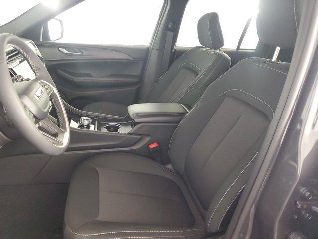used 2025 Jeep Grand Cherokee car, priced at $33,811