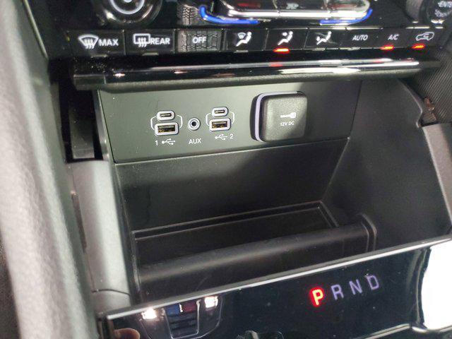 used 2025 Jeep Grand Cherokee car, priced at $33,811