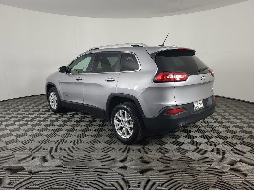 used 2018 Jeep Cherokee car, priced at $13,600