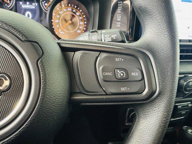 new 2025 Jeep Wrangler car, priced at $43,580