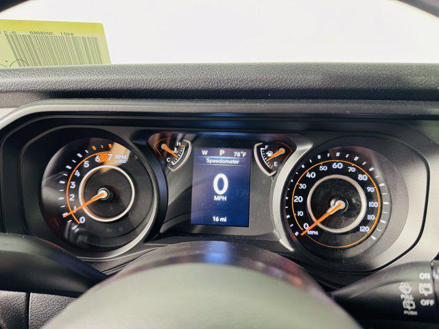 new 2025 Jeep Wrangler car, priced at $43,580