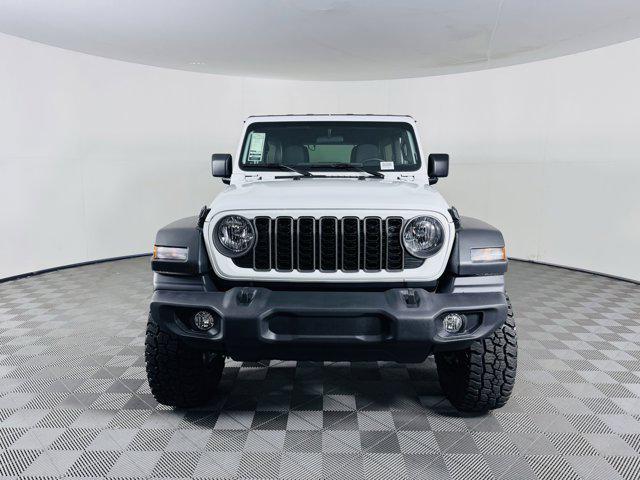 new 2025 Jeep Wrangler car, priced at $43,580