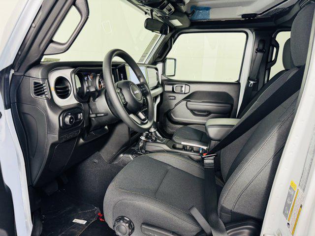 new 2025 Jeep Wrangler car, priced at $43,580