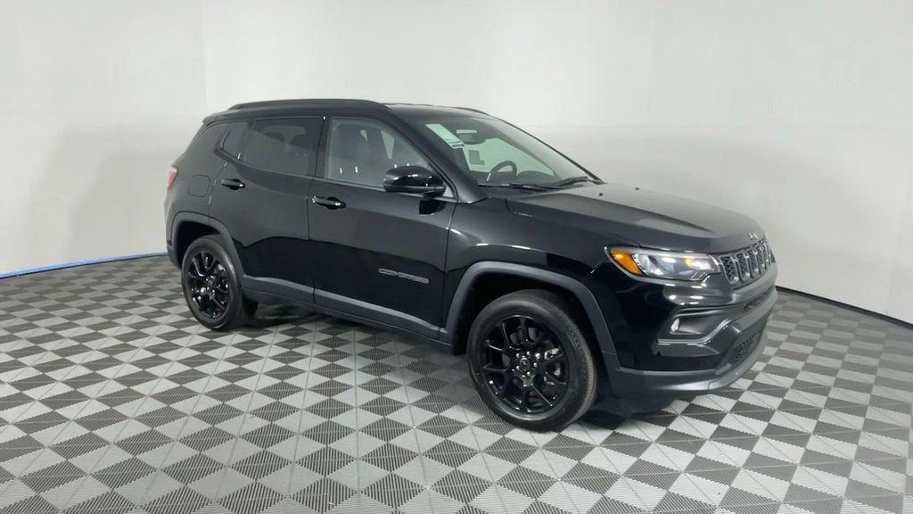new 2025 Jeep Compass car, priced at $29,350