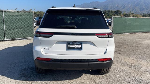 new 2024 Jeep Grand Cherokee car, priced at $48,580