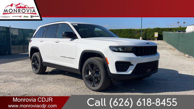 new 2024 Jeep Grand Cherokee car, priced at $48,580