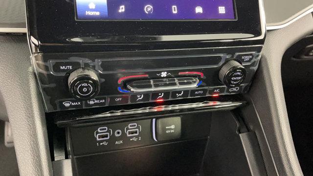 new 2025 Jeep Grand Cherokee L car, priced at $41,925