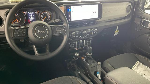 new 2025 Jeep Gladiator car, priced at $53,380