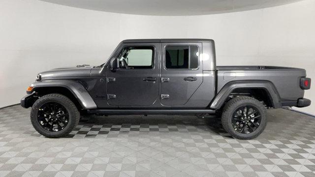 new 2025 Jeep Gladiator car, priced at $43,385