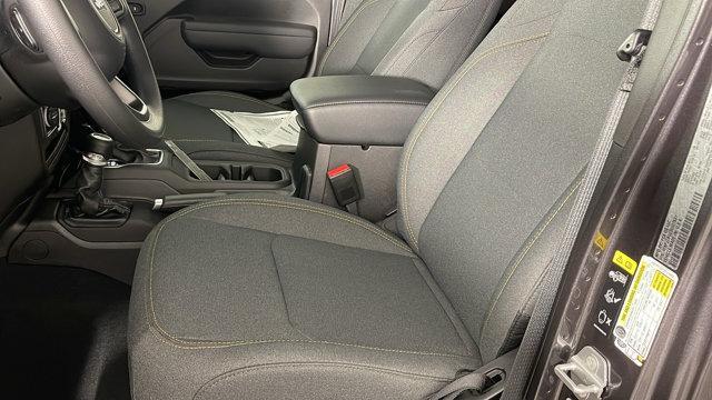 new 2025 Jeep Gladiator car, priced at $53,380